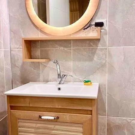 Apartment Licensed ,jazzy Class 3 Bedrooms Homes 100mb Wi-fi Antalya